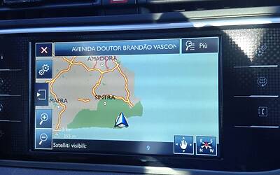 LANCIO EUROPEO DI CITROEN C4 PICASSO A LISBONA CON LA NUOVA DOTAZIONE TECNOLOGICA DOPPIO DISPLAY DA 12 e 7 POLLICI CON LA CONNESSIONE INTEGRATA ALLA RETE E APP DEDICATE 084