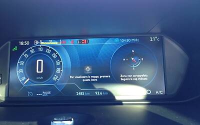 LANCIO EUROPEO DI CITROEN C4 PICASSO A LISBONA CON LA NUOVA DOTAZIONE TECNOLOGICA DOPPIO DISPLAY DA 12 e 7 POLLICI CON LA CONNESSIONE INTEGRATA ALLA RETE E APP DEDICATE 094