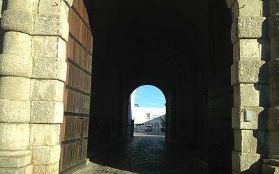 LANCIO EUROPEO DI CITROEN C4 PICASSO A LISBONA CON LA NUOVA DOTAZIONE TECNOLOGICA DOPPIO DISPLAY DA 12 e 7 POLLICI CON LA CONNESSIONE INTEGRATA ALLA RETE E APP DEDICATE 108