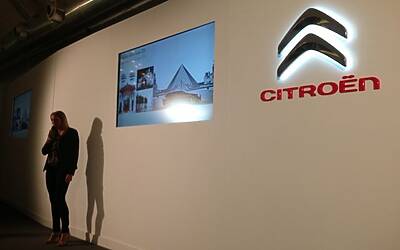 LANCIO EUROPEO DI CITROEN C4 PICASSO A LISBONA CON LA NUOVA DOTAZIONE TECNOLOGICA DOPPIO DISPLAY DA 12 e 7 POLLICI CON LA CONNESSIONE INTEGRATA ALLA RETE E APP DEDICATE 146