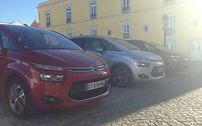 LANCIO EUROPEO DI CITROEN C4 PICASSO A LISBONA CON LA NUOVA DOTAZIONE TECNOLOGICA DOPPIO DISPLAY DA 12 e 7 POLLICI CON LA CONNESSIONE INTEGRATA ALLA RETE E APP DEDICATE 210