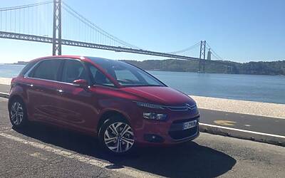 LANCIO EUROPEO DI CITROEN C4 PICASSO A LISBONA CON LA NUOVA DOTAZIONE TECNOLOGICA DOPPIO DISPLAY DA 12 e 7 POLLICI CON LA CONNESSIONE INTEGRATA ALLA RETE E APP DEDICATE 263