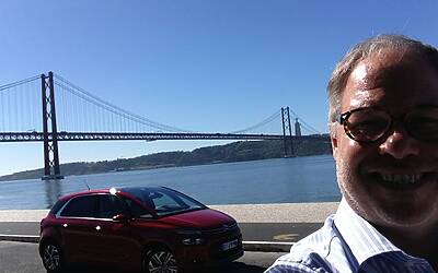 LANCIO EUROPEO DI CITROEN C4 PICASSO A LISBONA CON LA NUOVA DOTAZIONE TECNOLOGICA DOPPIO DISPLAY DA 12 e 7 POLLICI CON LA CONNESSIONE INTEGRATA ALLA RETE E APP DEDICATE 271