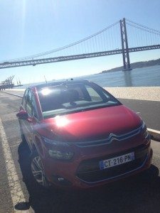 LANCIO EUROPEO DI CITROEN C4 PICASSO A LISBONA CON LA NUOVA DOTAZIONE TECNOLOGICA DOPPIO DISPLAY DA 12 e 7 POLLICI CON LA CONNESSIONE INTEGRATA ALLA RETE E APP DEDICATE 281