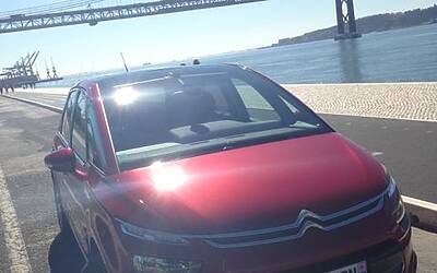 LANCIO EUROPEO DI CITROEN C4 PICASSO A LISBONA CON LA NUOVA DOTAZIONE TECNOLOGICA DOPPIO DISPLAY DA 12 e 7 POLLICI CON LA CONNESSIONE INTEGRATA ALLA RETE E APP DEDICATE 281