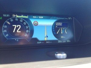 LANCIO EUROPEO DI CITROEN C4 PICASSO A LISBONA CON LA NUOVA DOTAZIONE TECNOLOGICA DOPPIO DISPLAY DA 12 e 7 POLLICI CON LA CONNESSIONE INTEGRATA ALLA RETE E APP DEDICATE 307