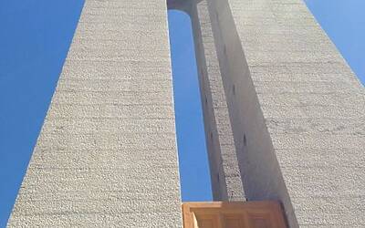 LANCIO EUROPEO DI CITROEN C4 PICASSO A LISBONA CON LA NUOVA DOTAZIONE TECNOLOGICA DOPPIO DISPLAY DA 12 e 7 POLLICI CON LA CONNESSIONE INTEGRATA ALLA RETE E APP DEDICATE 325