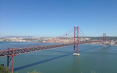 LANCIO EUROPEO DI CITROEN C4 PICASSO A LISBONA CON LA NUOVA DOTAZIONE TECNOLOGICA DOPPIO DISPLAY DA 12 e 7 POLLICI CON LA CONNESSIONE INTEGRATA ALLA RETE E APP DEDICATE 337