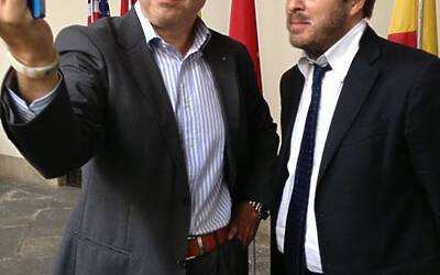 La cerimonia di consegna a palazzo cusani della nuova fiat grande punto donata dal rotary club milano net alla fondazione asilo mariuccia 17