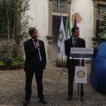 La cerimonia di consegna a palazzo cusani della nuova fiat grande punto donata dal rotary club milano net alla fondazione asilo mariuccia 21