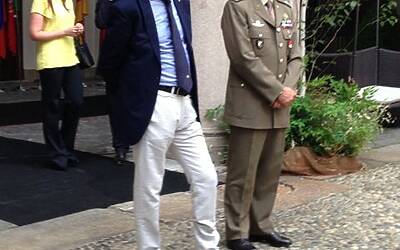 La cerimonia di consegna a palazzo cusani della nuova fiat grande punto donata dal rotary club milano net alla fondazione asilo mariuccia 23