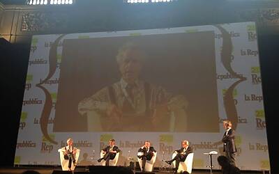 REPIDEE13 LE FOTO ESCLUSIVE ED IN ANTEPRIMA DELLA REPUBBLICA DELLE IDEE A FIRENZE FARE RETE CON MARCO PATUANO E RICCARDO LUNA SALA DEI 500 CINQUECENTO PALAZZO VECCHIO DELLA SIGNORIA 25