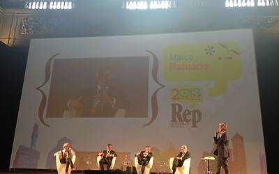 REPIDEE13 LE FOTO ESCLUSIVE ED IN ANTEPRIMA DELLA REPUBBLICA DELLE IDEE A FIRENZE FARE RETE CON MARCO PATUANO E RICCARDO LUNA SALA DEI 500 CINQUECENTO PALAZZO VECCHIO DELLA SIGNORIA 35