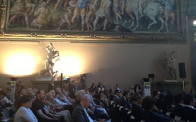 REPIDEE13 LE FOTO ESCLUSIVE ED IN ANTEPRIMA DELLA REPUBBLICA DELLE IDEE A FIRENZE FARE RETE CON MARCO PATUANO E RICCARDO LUNA SALA DEI 500 CINQUECENTO PALAZZO VECCHIO DELLA SIGNORIA 40