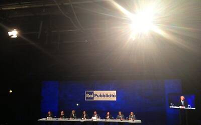 SERATA DI GALA RAI TV CON PRESENTAZIONE DEI PALINSESTI AUTUNNALI E DEI NUOVI PROGRAMMI TELEVISIVI NEGLI STUDI TELEVISIVI DI MILANO 008