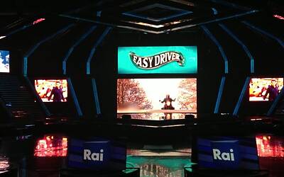 SERATA DI GALA RAI TV CON PRESENTAZIONE DEI PALINSESTI AUTUNNALI E DEI NUOVI PROGRAMMI TELEVISIVI NEGLI STUDI TELEVISIVI DI MILANO 099