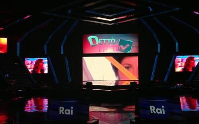 SERATA DI GALA RAI TV CON PRESENTAZIONE DEI PALINSESTI AUTUNNALI E DEI NUOVI PROGRAMMI TELEVISIVI NEGLI STUDI TELEVISIVI DI MILANO 108