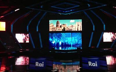 SERATA DI GALA RAI TV CON PRESENTAZIONE DEI PALINSESTI AUTUNNALI E DEI NUOVI PROGRAMMI TELEVISIVI NEGLI STUDI TELEVISIVI DI MILANO 109