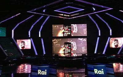 SERATA DI GALA RAI TV CON PRESENTAZIONE DEI PALINSESTI AUTUNNALI E DEI NUOVI PROGRAMMI TELEVISIVI NEGLI STUDI TELEVISIVI DI MILANO 115