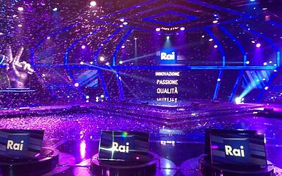 SERATA DI GALA RAI TV CON PRESENTAZIONE DEI PALINSESTI AUTUNNALI E DEI NUOVI PROGRAMMI TELEVISIVI NEGLI STUDI TELEVISIVI DI MILANO 126