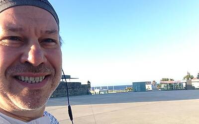 TRAIL RUNNING IN CASCAIS NEAR LISBOA Lisbona ATLANTIC OCEAN SEA INTERNATIONAL PRESENTATION OF NEW CITROEN C4 PICASSO RUN CORSA TEST WITH BROOKS PURE NIKE FUEL BAND XBIONIC SOCKS XBS PERFORMANCE SALOMON EXO 02