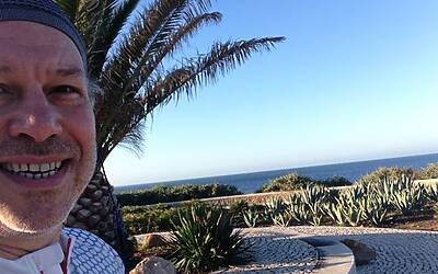 TRAIL RUNNING IN CASCAIS NEAR LISBOA Lisbona ATLANTIC OCEAN SEA INTERNATIONAL PRESENTATION OF NEW CITROEN C4 PICASSO RUN CORSA TEST WITH BROOKS PURE NIKE FUEL BAND XBIONIC SOCKS XBS PERFORMANCE SALOMON EXO 18