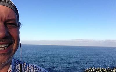 TRAIL RUNNING IN CASCAIS NEAR LISBOA Lisbona ATLANTIC OCEAN SEA INTERNATIONAL PRESENTATION OF NEW CITROEN C4 PICASSO RUN CORSA TEST WITH BROOKS PURE NIKE FUEL BAND XBIONIC SOCKS XBS PERFORMANCE SALOMON EXO 29