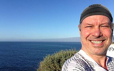 TRAIL RUNNING IN CASCAIS NEAR LISBOA Lisbona ATLANTIC OCEAN SEA INTERNATIONAL PRESENTATION OF NEW CITROEN C4 PICASSO RUN CORSA TEST WITH BROOKS PURE NIKE FUEL BAND XBIONIC SOCKS XBS PERFORMANCE SALOMON EXO 51