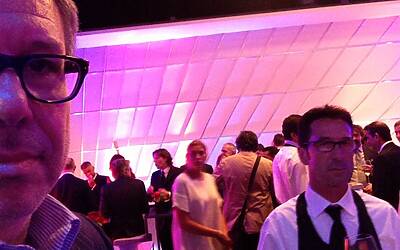 ANNUNCI E NOVITA MEDIASET PRESENTAZIONE PALINSESTI AUTUNNO 2013 INTERVISTA CON PIERSILVIO BERLUSCONI E PIERO CHIAMBRETTI CENA PREPARATA DA DAVIDE OLDANI NUOVA PROGRAMMAZIONE TV CANALE 5 ITALIA 1 RETE 4 06