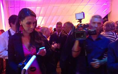 ANNUNCI E NOVITA MEDIASET PRESENTAZIONE PALINSESTI AUTUNNO 2013 INTERVISTA CON PIERSILVIO BERLUSCONI E PIERO CHIAMBRETTI CENA PREPARATA DA DAVIDE OLDANI NUOVA PROGRAMMAZIONE TV CANALE 5 ITALIA 1 RETE 4 13