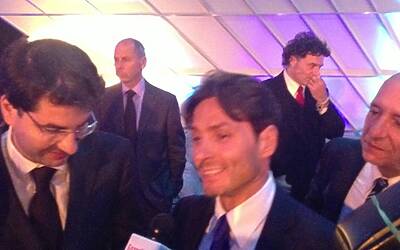 ANNUNCI E NOVITA MEDIASET PRESENTAZIONE PALINSESTI AUTUNNO 2013 INTERVISTA CON PIERSILVIO BERLUSCONI E PIERO CHIAMBRETTI CENA PREPARATA DA DAVIDE OLDANI NUOVA PROGRAMMAZIONE TV CANALE 5 ITALIA 1 RETE 4 62