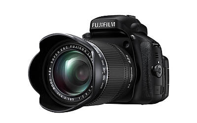 HS50EXR Black Front Left Lenshood