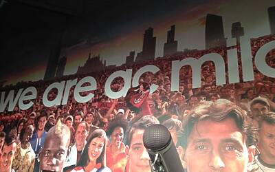 Nella location del Byblos di Milano adidas ed A.C. Milan hanno presentato ufficialmente la nuova maglia della stagione 20132014 04