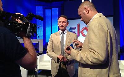 SKYTV PRESENTA LE NOVITA DEL PALINSEST SKISPORT SKYUNO E SKYTG24 HD ANDREA ZAPPIA CEO SKYTV SARAH VARETTo ANDREA CASTELLITTO 36