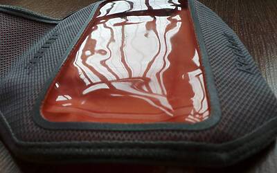 ottima per il running la fascia da braccio fitness Reebok