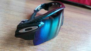 proteggono anche dai raggi laterali gli oakley radarlock