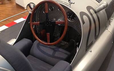 Nico Rosberg del Team F1 mercedes Benz petronas ci parla del rapporto tra uomo e tecnologia 37