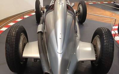 Nico Rosberg del Team F1 mercedes Benz petronas ci parla del rapporto tra uomo e tecnologia 39