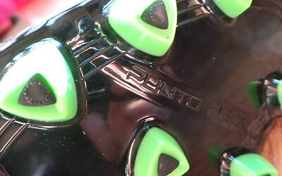 i tacchetti triangolari ed il famoso punto flex delle Lotto Solista