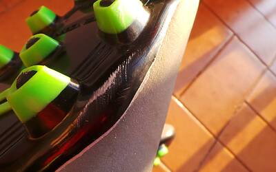 il terreno dissestato non ha fatto bene al TPU della suola delle Lotto Solista