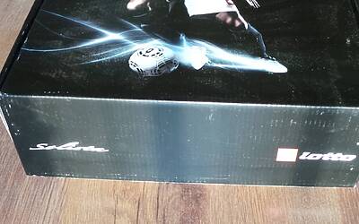 la confezione creata appositamente per le Lotto Solista