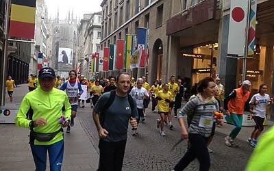 Asilo Mariuccia la corsa a Milano insieme ai Podisti da Marte 093