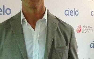 Ci Pensa Rocco Siffredi lancia il nuovo format su Sky Cielo e attacca Facebook come prima causa delle separazioni tra i coniugi 07