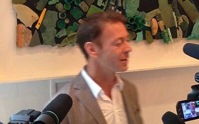 Ci Pensa Rocco Siffredi lancia il nuovo format su Sky Cielo e attacca Facebook come prima causa delle separazioni tra i coniugi 10