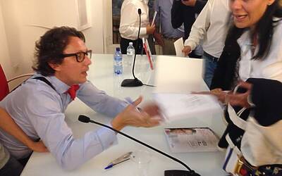 Il libro di Marco Camisani Calzolari il lancio e la presentazione del Mondo Digitale edito da Mondadori 42