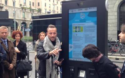 Le Isole Digitali dove navigare gratuitamente in wifi e noleggiare una auto elettrica 16