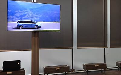 Quando la tecnologia incontra lambiente Citroen Grand C4 Picasso il Tecnospace che inquina meno di una sigaretta 010