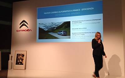 Quando la tecnologia incontra lambiente Citroen Grand C4 Picasso il Tecnospace che inquina meno di una sigaretta 043