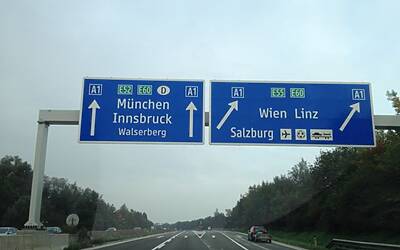 Quando la tecnologia incontra lambiente Citroen Grand C4 Picasso il Tecnospace che inquina meno di una sigaretta 077