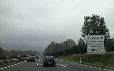 Quando la tecnologia incontra lambiente Citroen Grand C4 Picasso il Tecnospace che inquina meno di una sigaretta 082